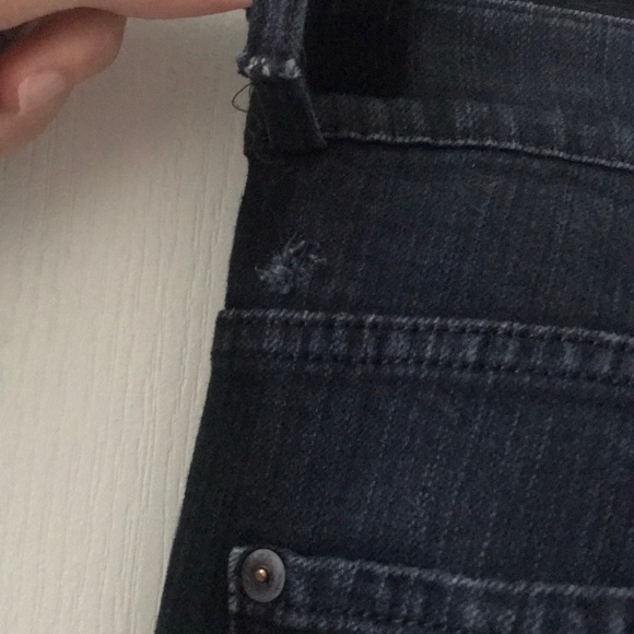 Jeans - Picture 3 of 4